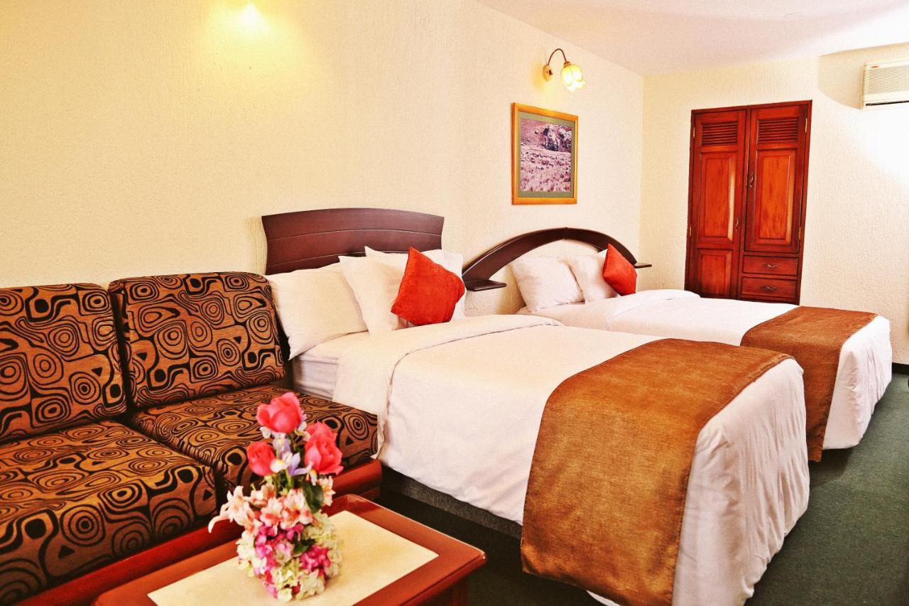 Apart Hotel Caminos Del Inca Lima Exteriör bild